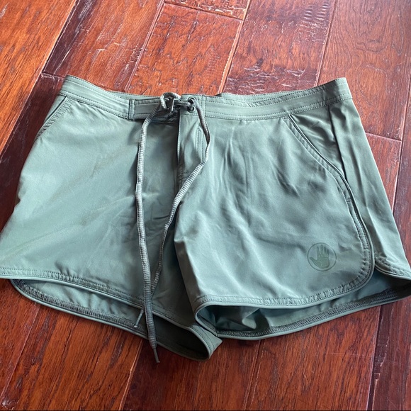 BodyGlove Board Short Set - Picture 2 of 7